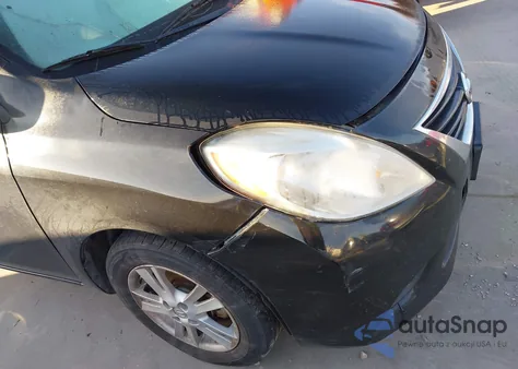 2014 Nissan Versa 1.6 Sv from USA, damaged, VIN 3N1CN7AP0EL826847